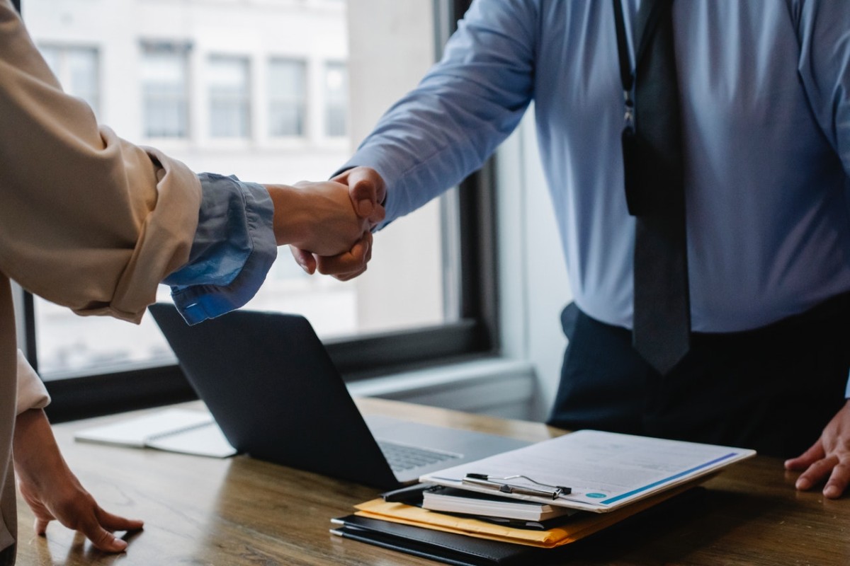 Investimento em imobiliário comercial 2021