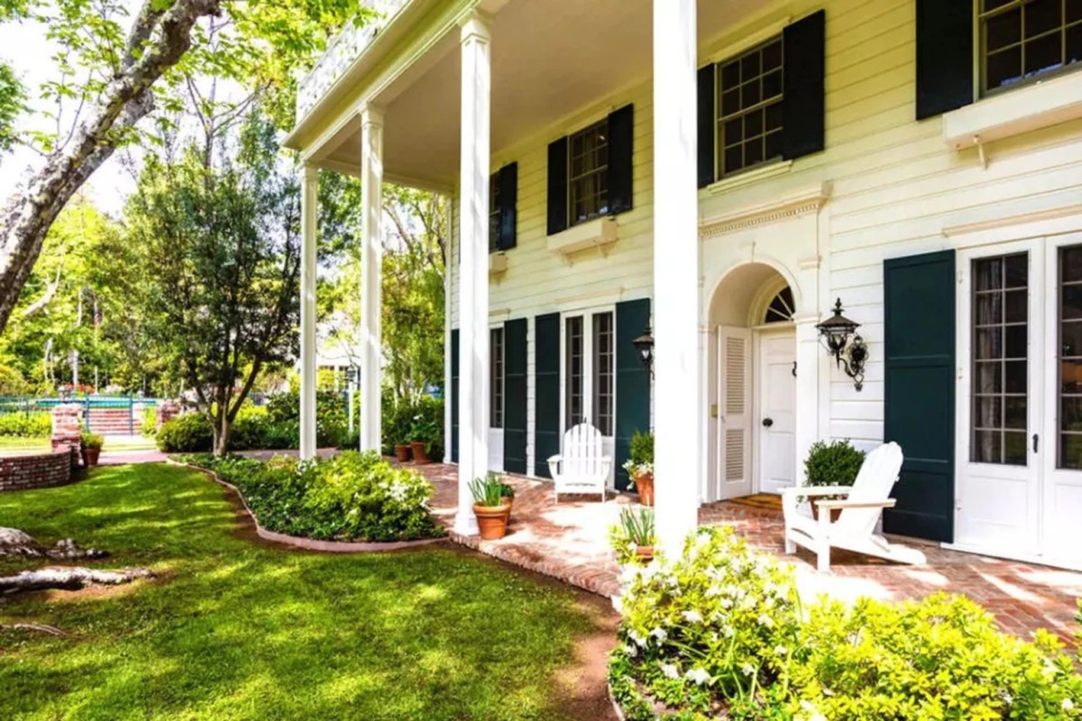 deschanel-scott-home-01