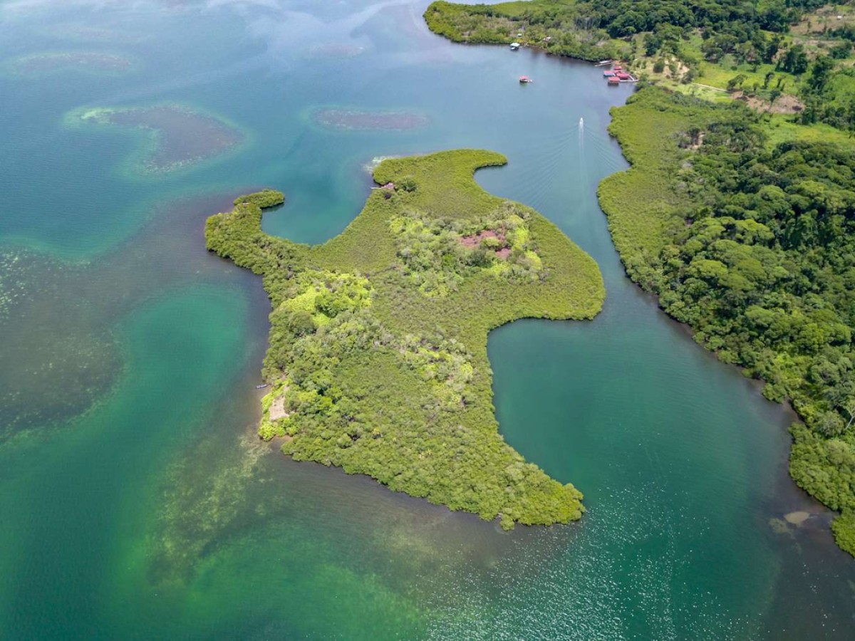 Ilhas à venda