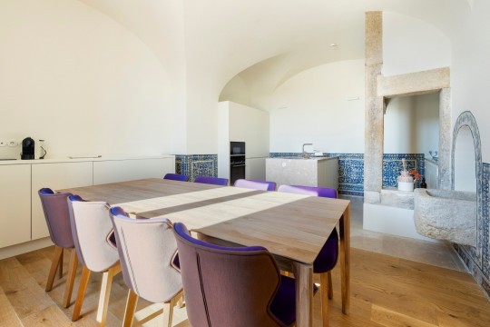Ready-to-move-in luxury homes