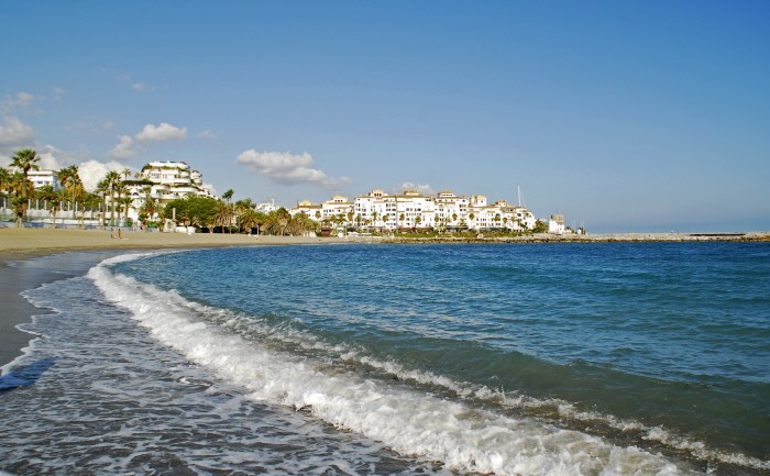 Destinos com praia para passar férias