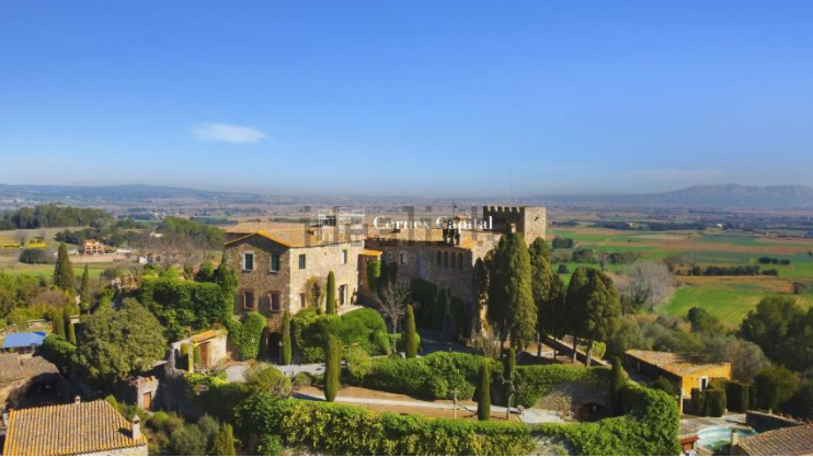 castelos à venda