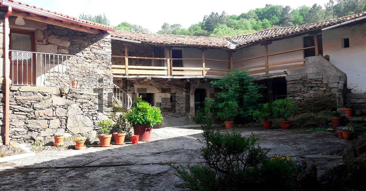 Aldeia histórica procura novo dono: vende-se por 1,5 milhões