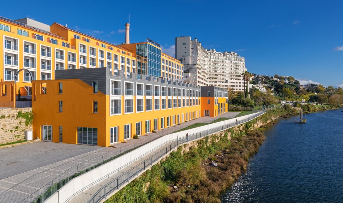 hotel junto ao Douro