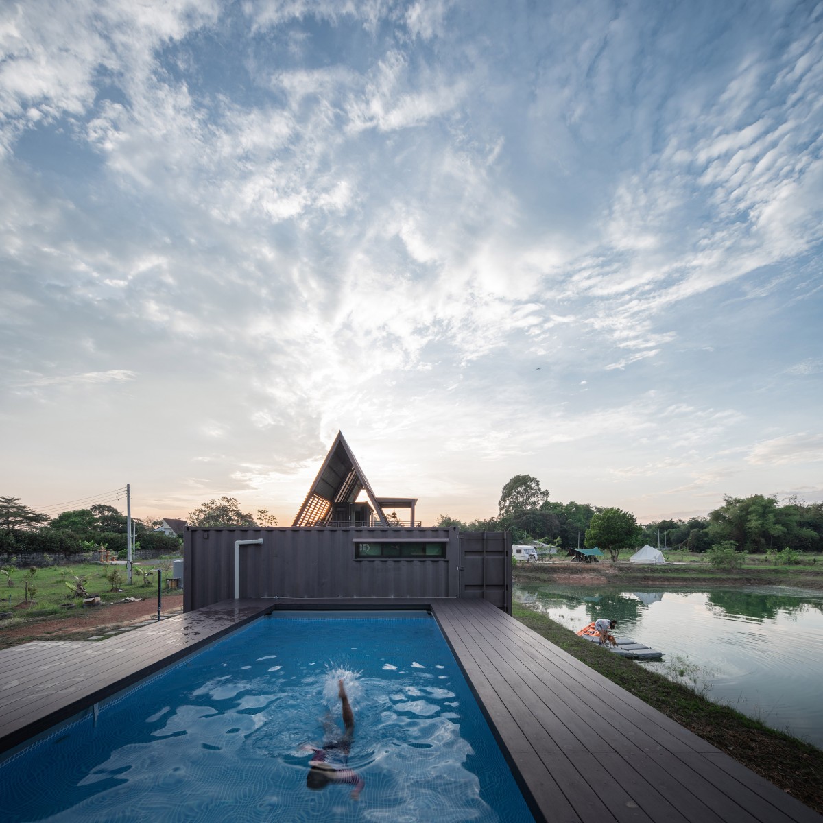 viver em contentores marítimos