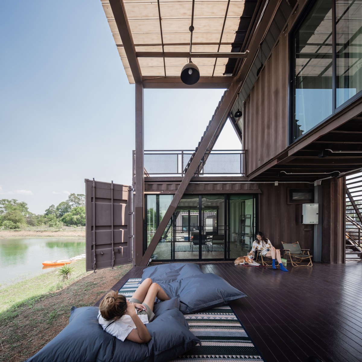 transformar contentores marítimos