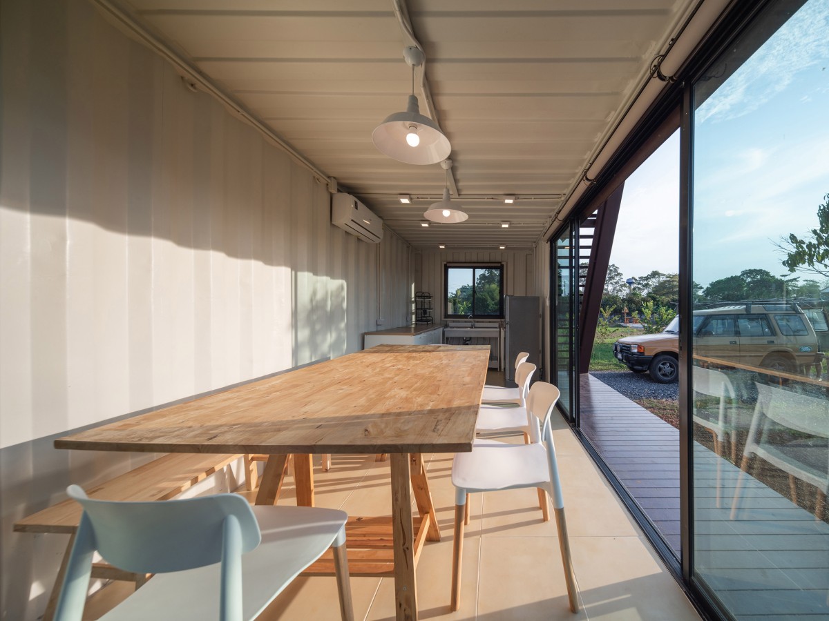 casa feita com contentores marítimos