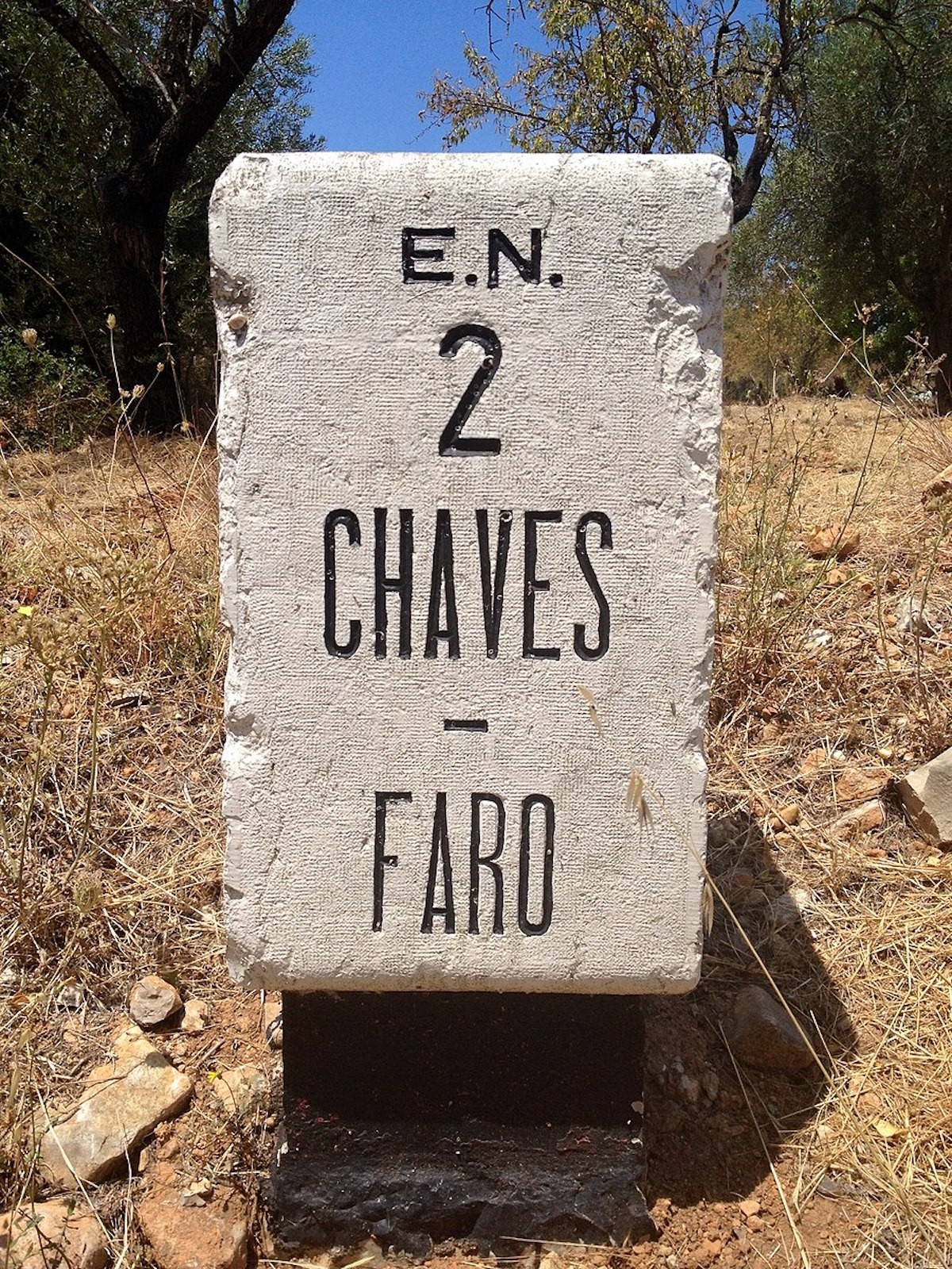 placa da Estrada Nacional 2