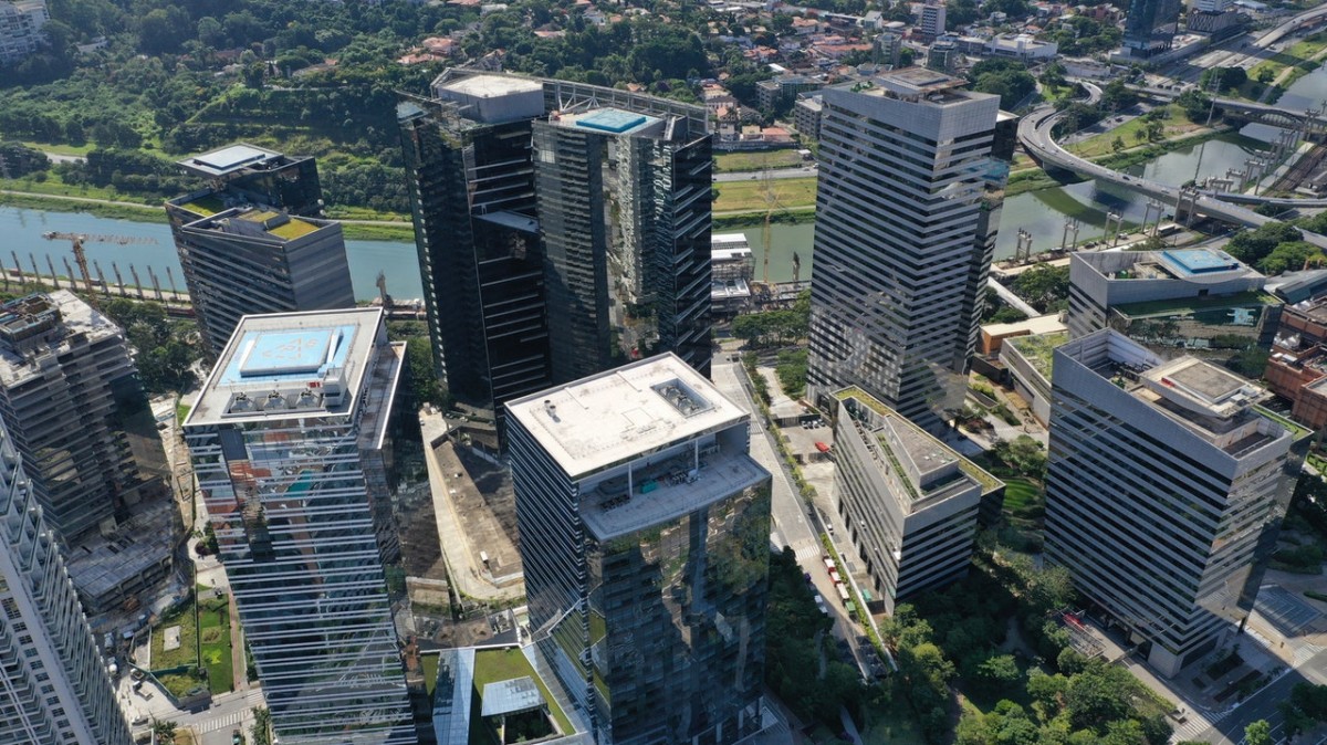 Investimento imobiliário comercial