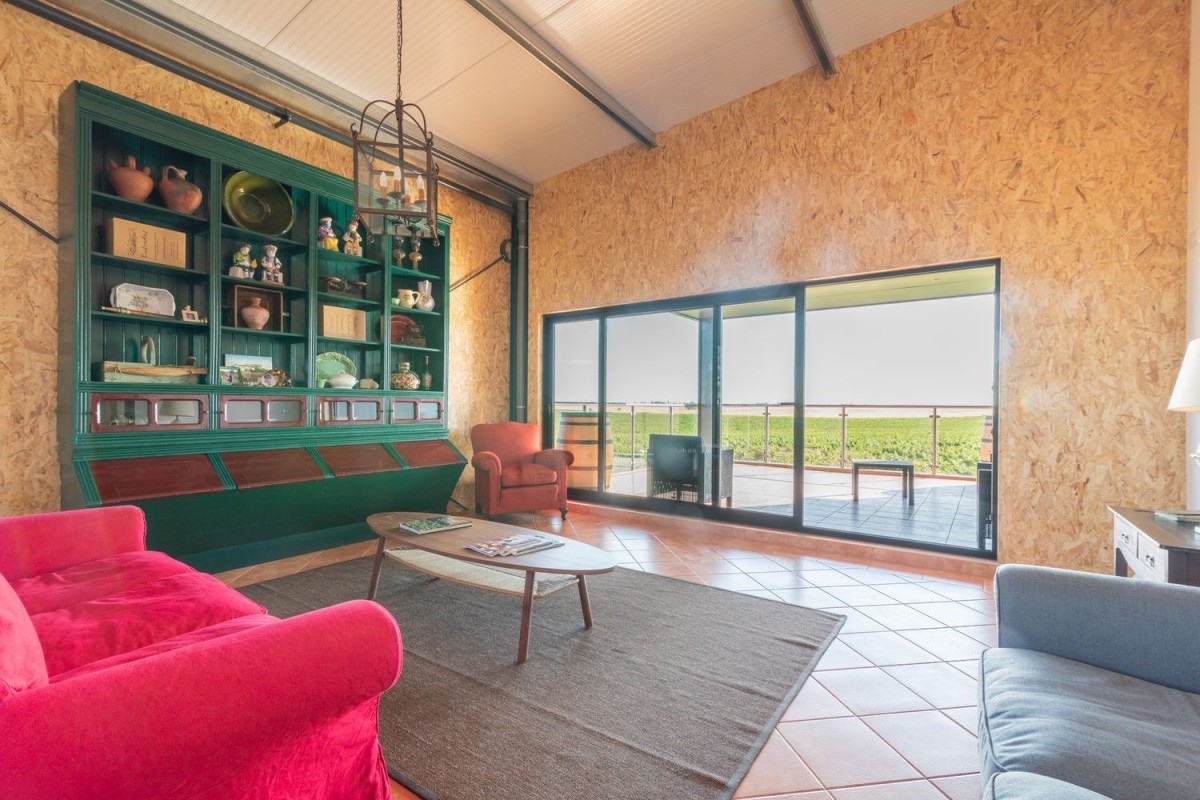 Este bonito turismo rural numa herdade no Alentejo está à venda