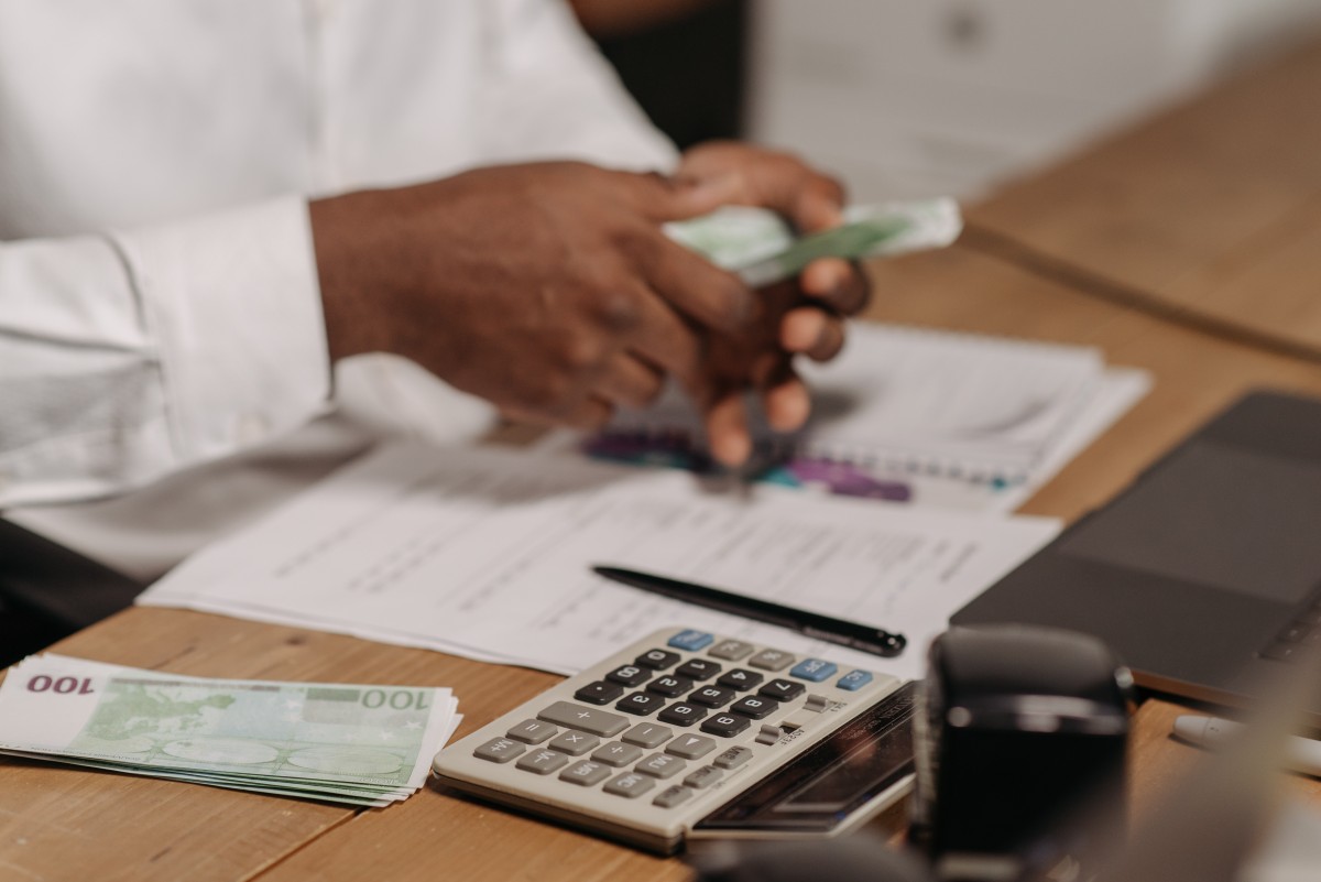 Burlas na intermediação de crédito