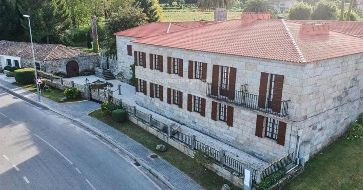 Hotel no campo