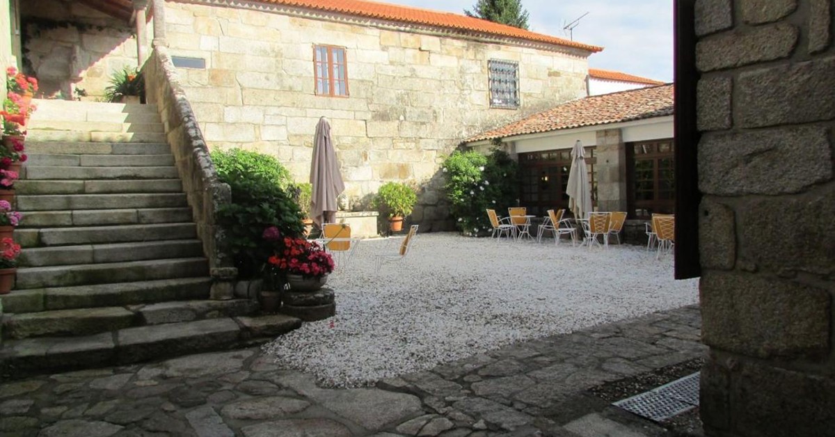 Hotel com jardim