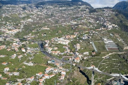 Construção de casas na Madeira