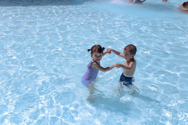 Kids pool