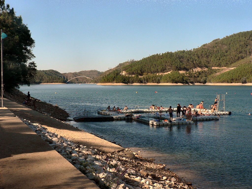 Praia fluvial ferreira do zêzere