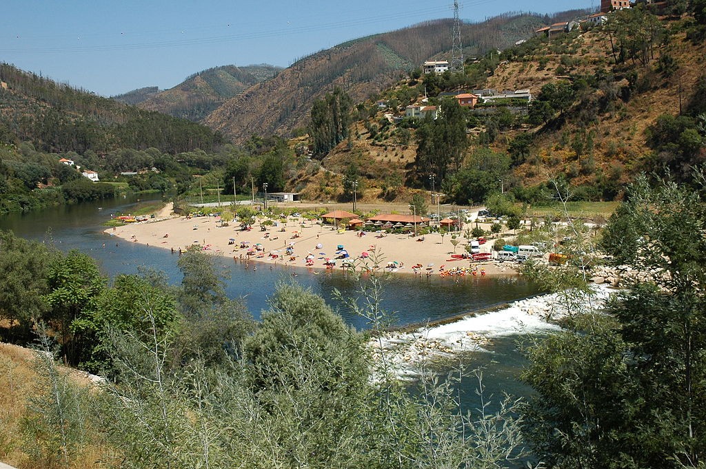 Praia fluvial palheiros e zorro