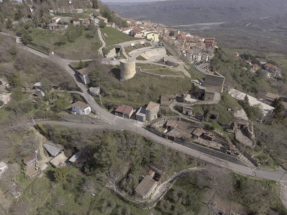Casas por 1 euro em Chiaromonte