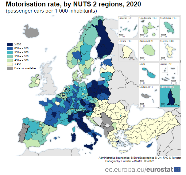 Na UE havia um carro por cada dois habitantes em 2020