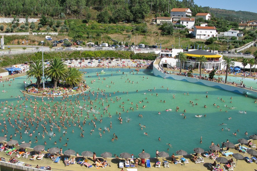 Praia fluvial das rocas