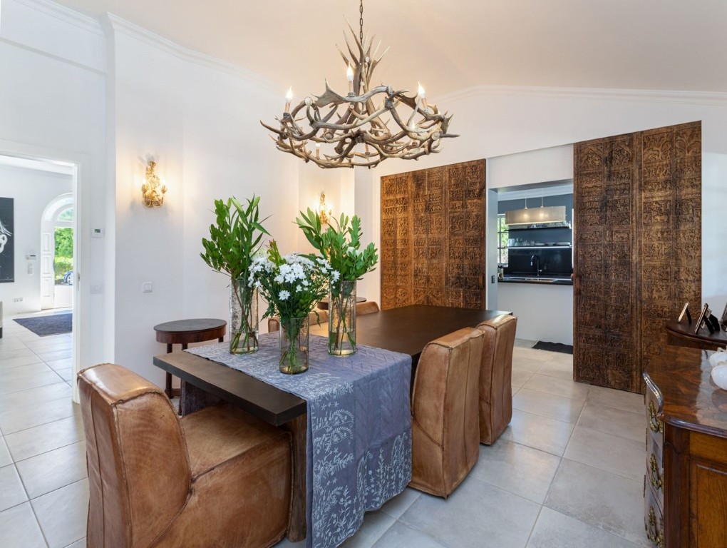 Sala de jantar e cozinha