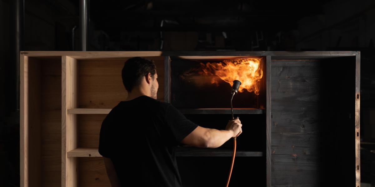 mobiliário feito à mão