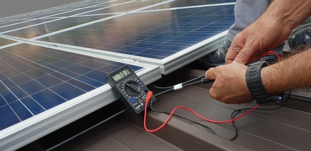 Como instalar painel fotovoltaico
