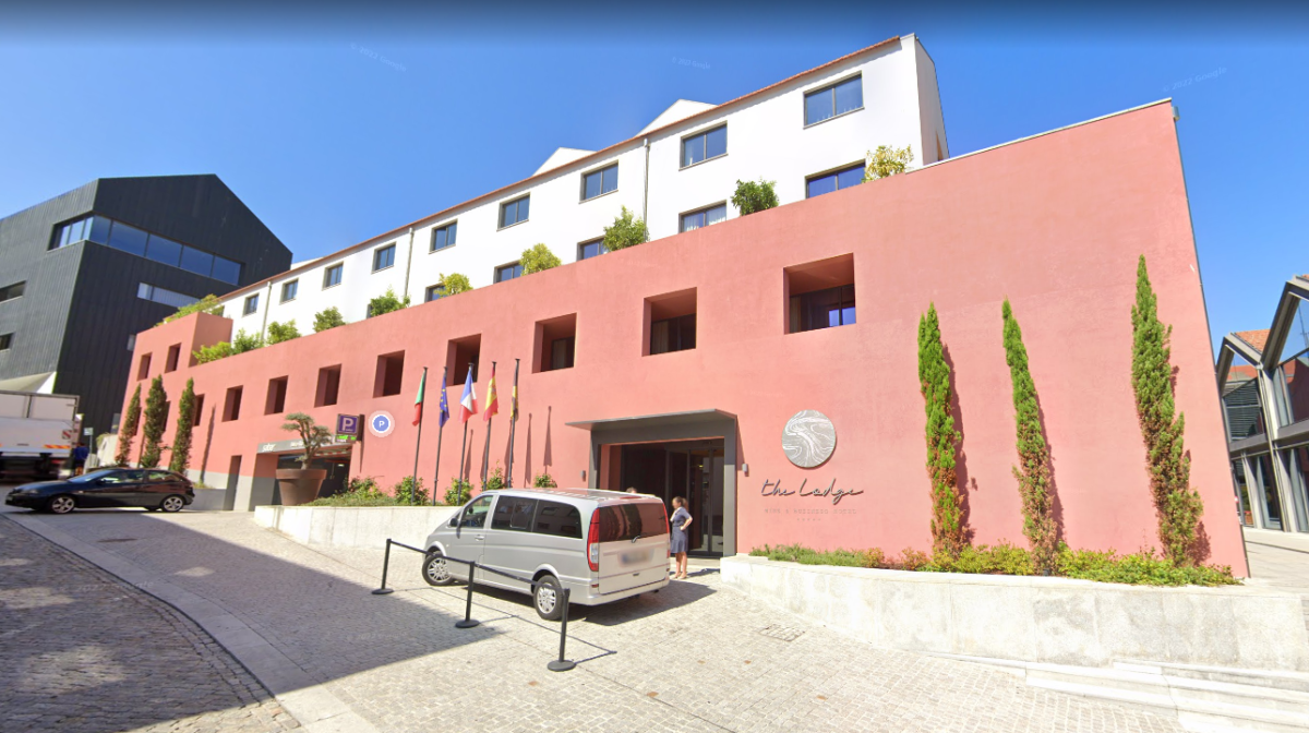 Venda de hotel no Porto