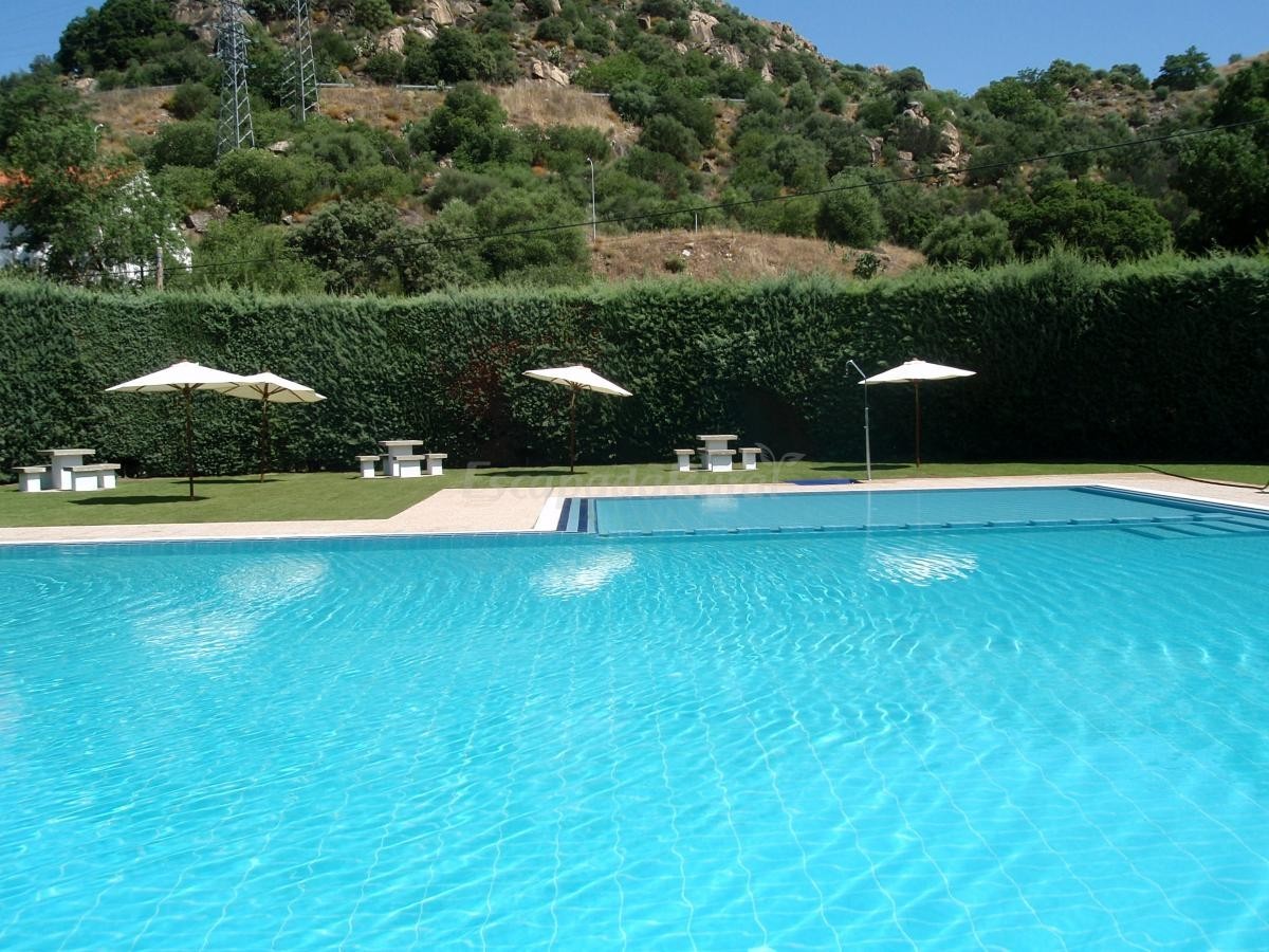 Aldeia com piscina