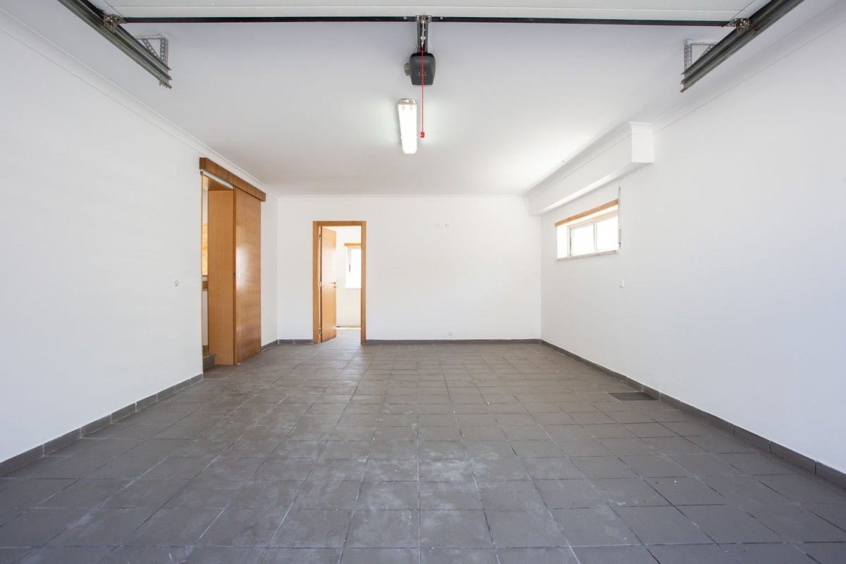 Casas com garagem