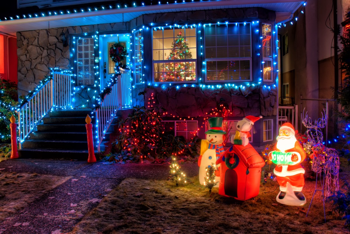 decorar com luzes de Natal