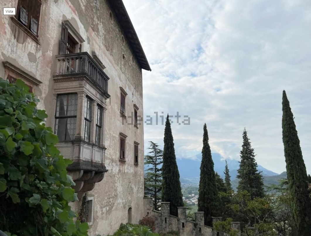castelos à venda