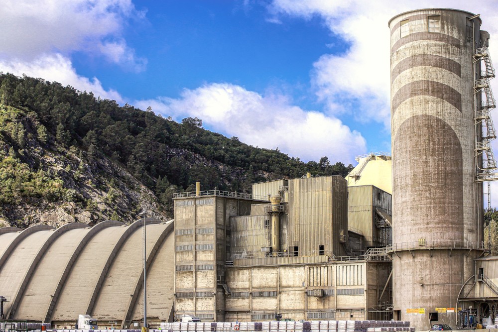 Câmara de Setúbal não muda legislação para viabilizar ampliação de pedreiras na Arrábida