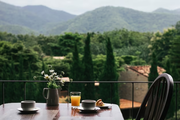 Não te esqueças do exterior: jardins rústicos e terraços