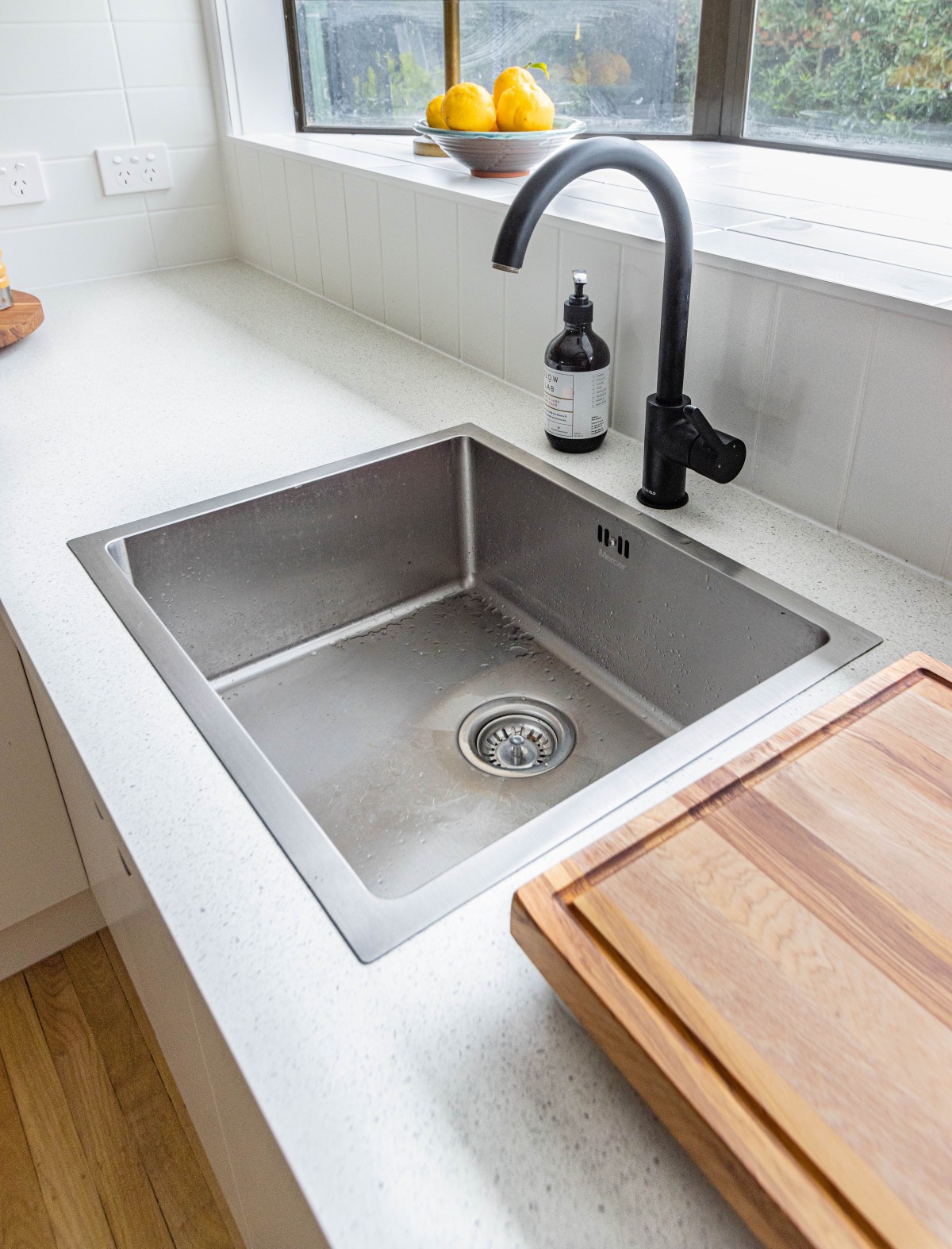 Limpar inox: dicas para deixar as peças a brilhar