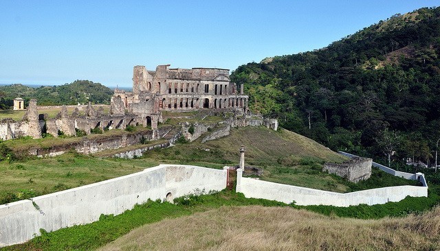Outra vista da Cidadela Laferrière no Hiati