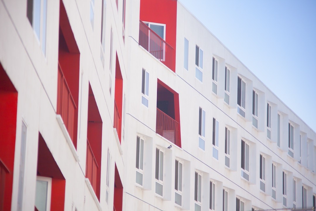 janelas oscilobatentes desde fora