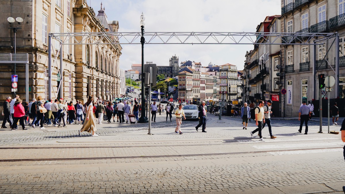 Construção de linha na Metro do Porto