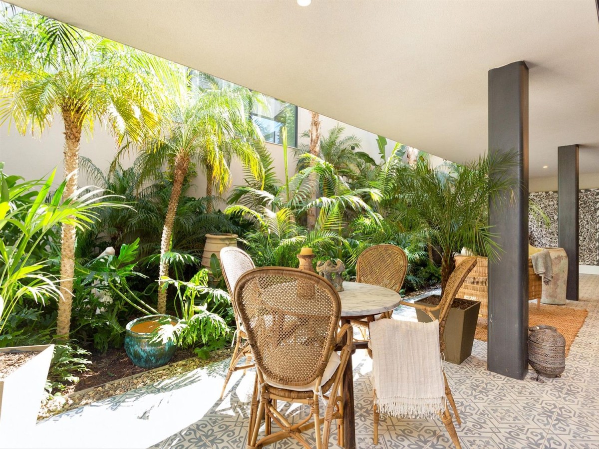 Interior garden