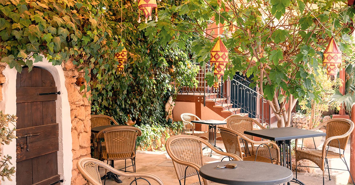 Hostal Corona