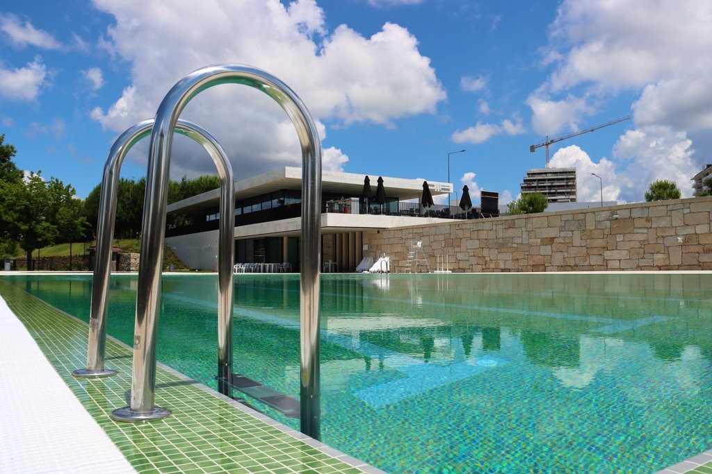 Piscina Verde Paredes