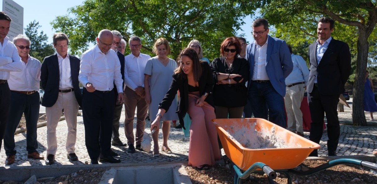 ministra da Habitação 