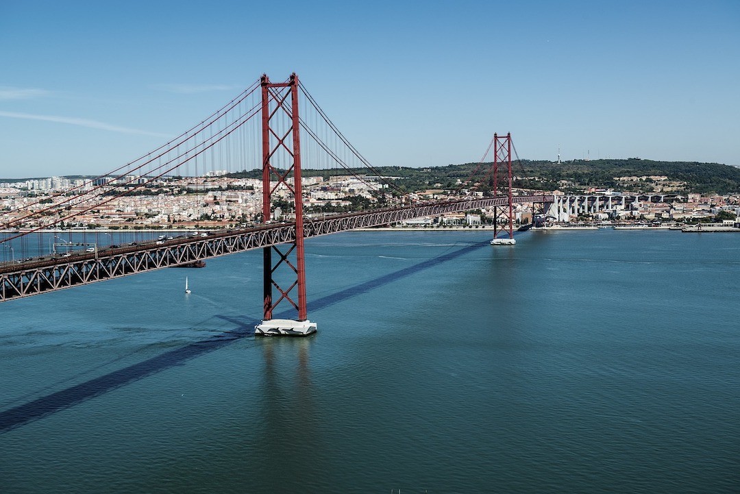 vista sobre a ponte 25 de abril