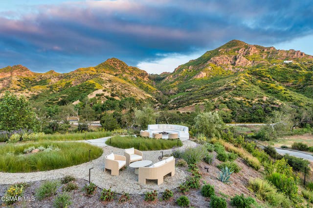 Casa de Kaley Couco em Agoura Hills Los Angeles
