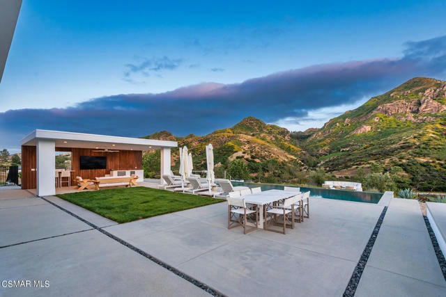 Casa de Kaley Couco em Agoura Hills Los Angeles