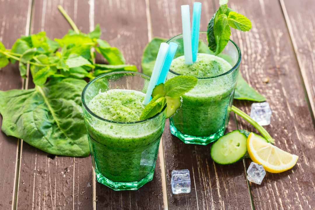 sumo verde de legumes e lima