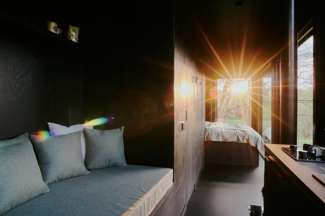 Esta casa pré-fabricada é perfeita para umas férias com a natureza