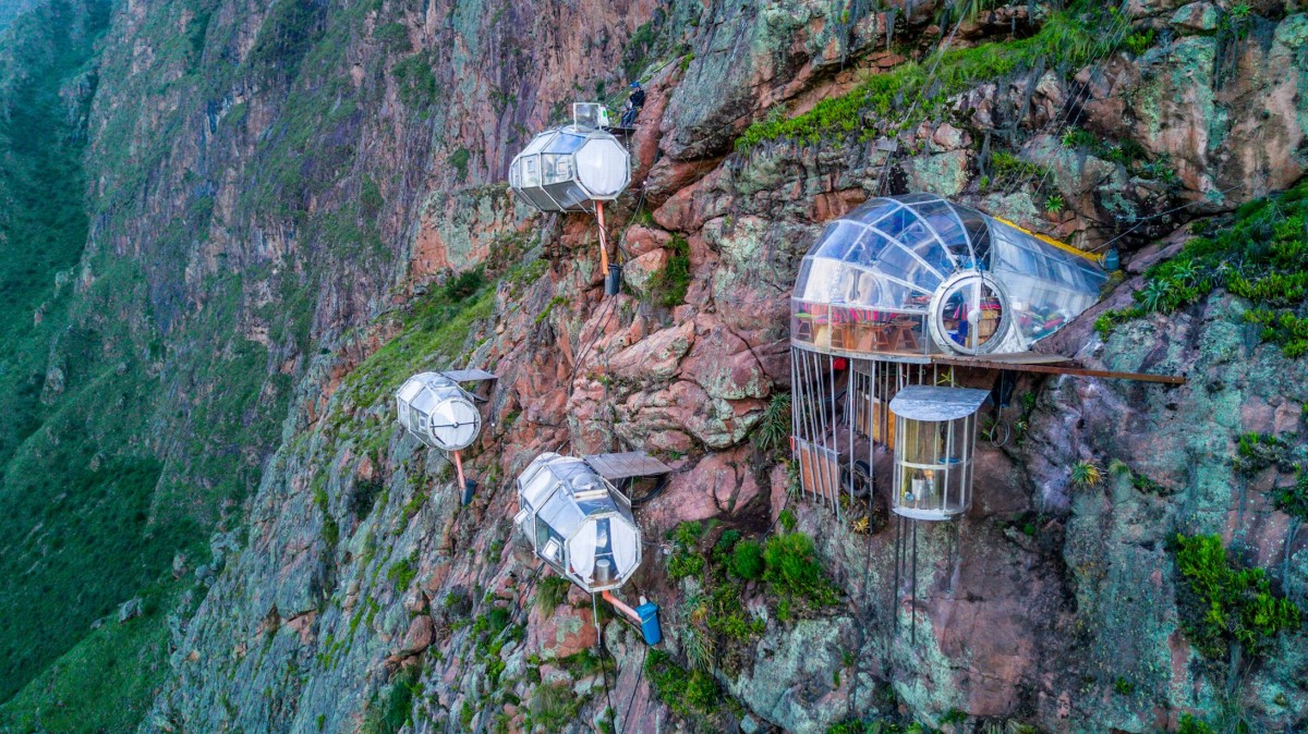 Os 10 alojamentos mais bizarros do mundo - Skylodge