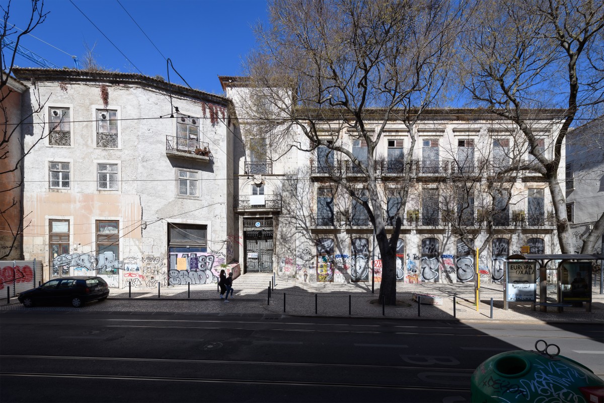 Palácio de Almada Carvalhais