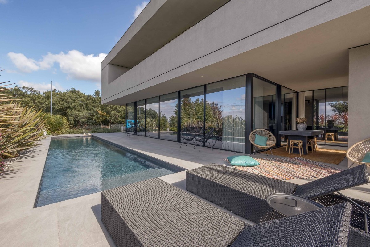 Casas de luxo no Algarve e Alentejo